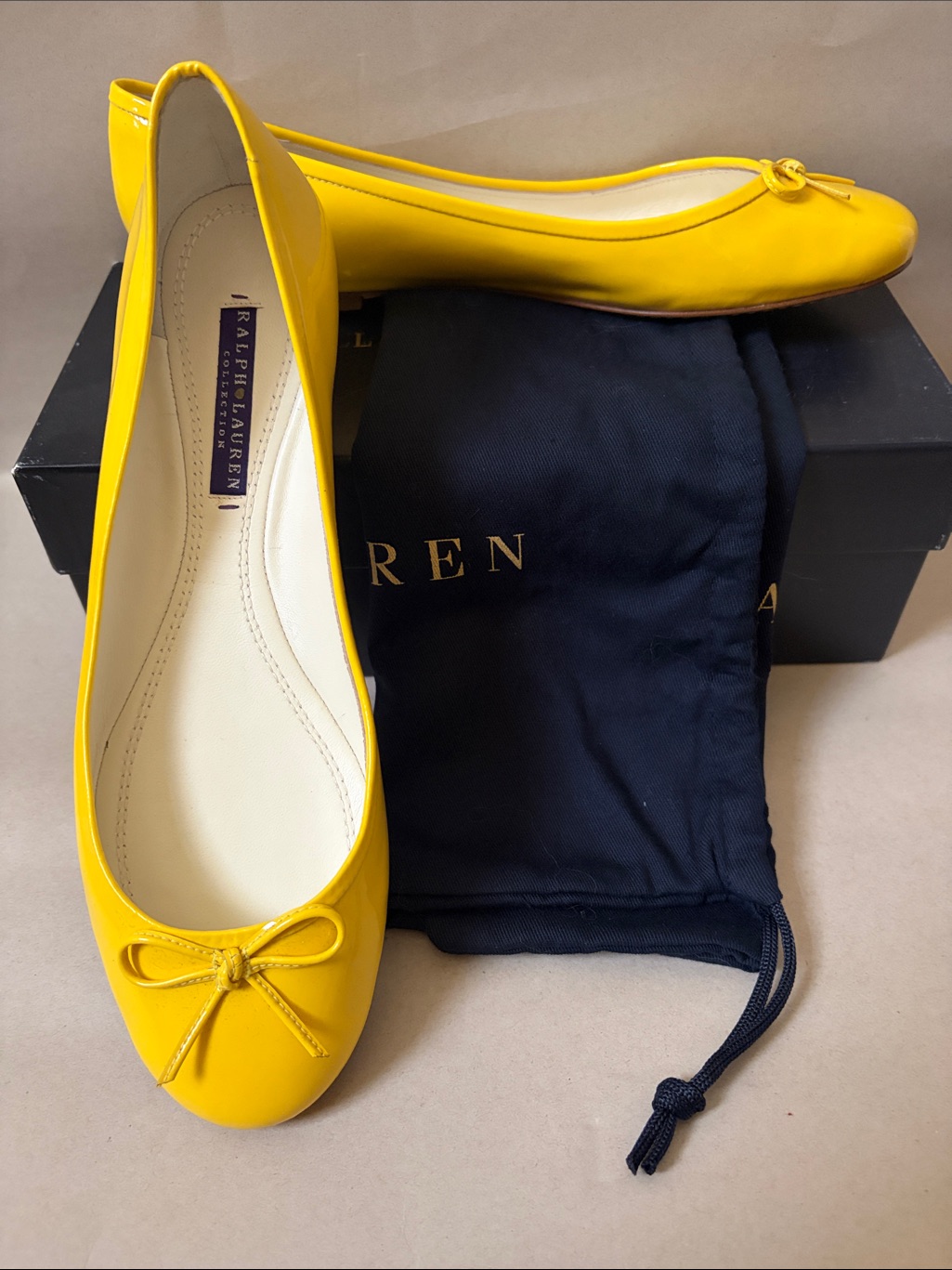 Ralph Lauren Yellow Patent Leather Ballet Flats With Bow - New